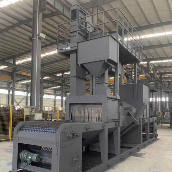 铝模板抛丸清理机.jpg 铝模板抛丸清理机.jpg